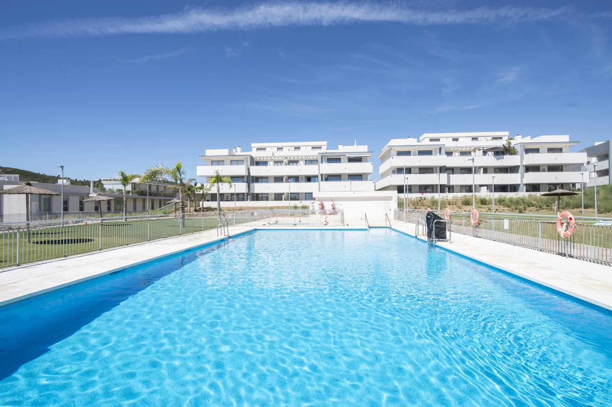Serenity 2br With Pool Apartment Estepona